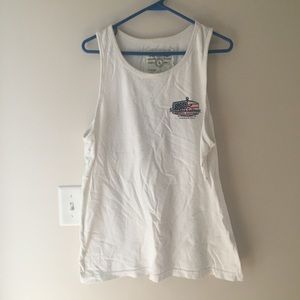 Vineyard vines tank